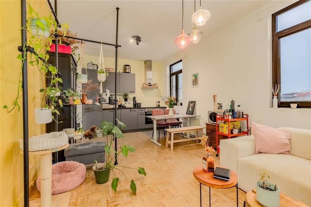 Penthouse te  koop in Antwerpen 2060 225000.00€ 2 slaapkamers 66.00m² - Zoekertje 305193