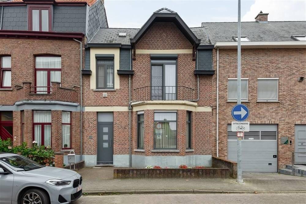 Huis te  koop in Mechelen 2800 335000.00€ 3 slaapkamers 156.00m² - Zoekertje 305377