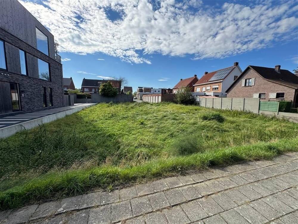 Bouwgrond te  koop in Lier 2500 197000.00€  slaapkamers m² - Zoekertje 306067