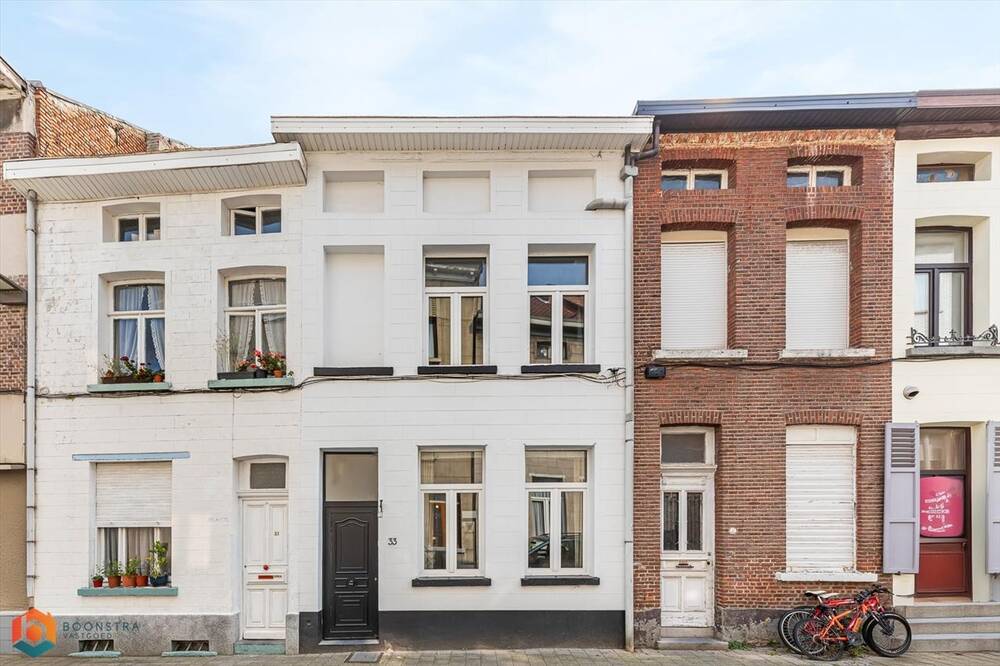 Huis te  koop in Mechelen 2800 410000.00€ 2 slaapkamers 192.00m² - Zoekertje 307502