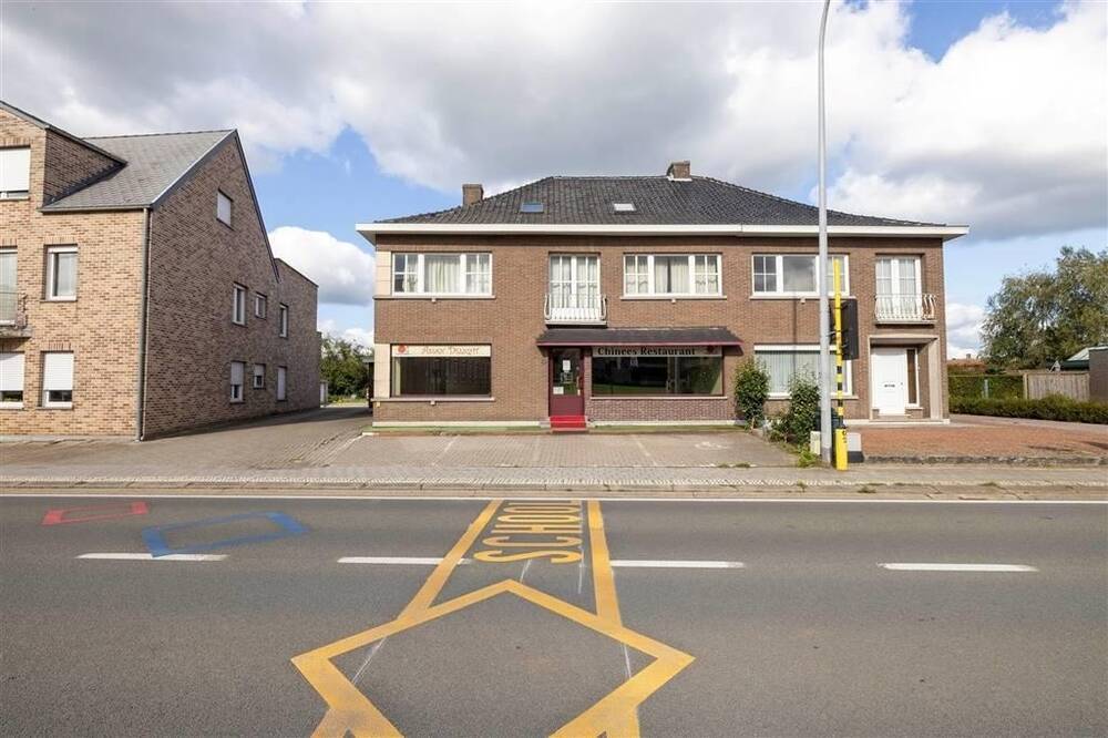 Handelszaak te  koop in Meerhout 2450 419000.00€ 6 slaapkamers 381.00m² - Zoekertje 308238