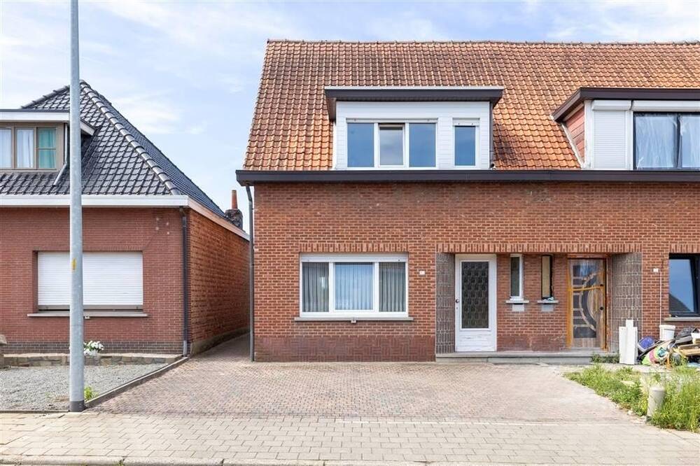 Huis te  koop in Herenthout 2270 257000.00€ 3 slaapkamers 129.00m² - Zoekertje 307847