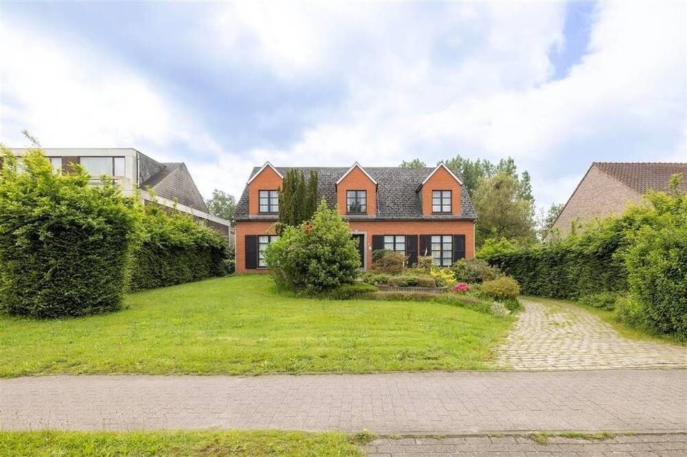 Huis te  koop in Geel 2440 795000.00€ 5 slaapkamers 279.00m² - Zoekertje 307639