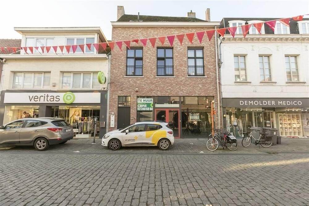 Handelszaak te  koop in Herentals 2200 295000.00€  slaapkamers 241.00m² - Zoekertje 307717