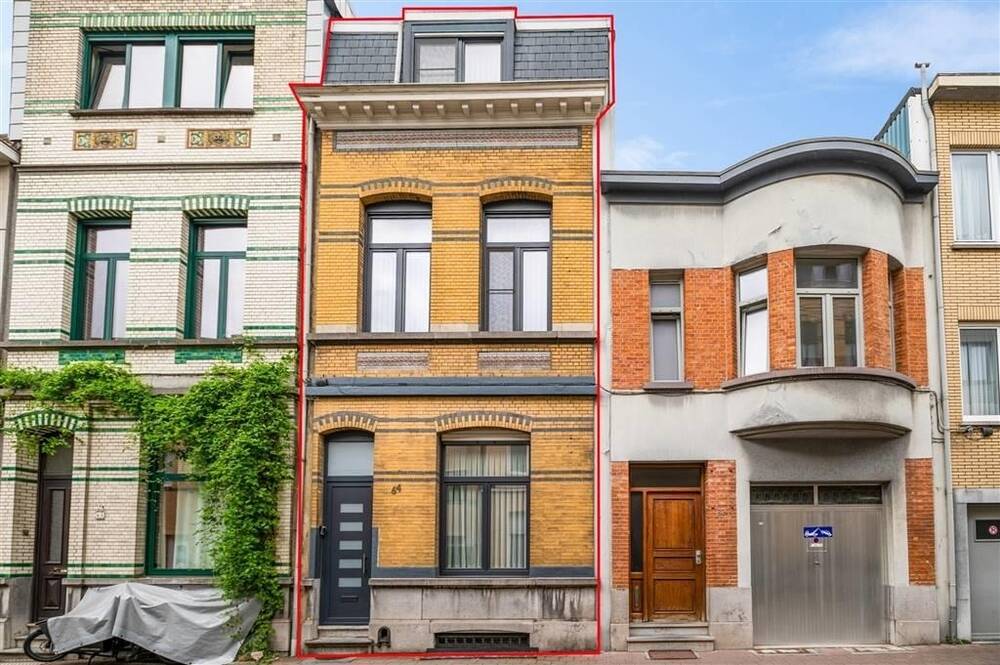 Huis te  koop in Antwerpen 2020 299000.00€ 3 slaapkamers 179.00m² - Zoekertje 306926