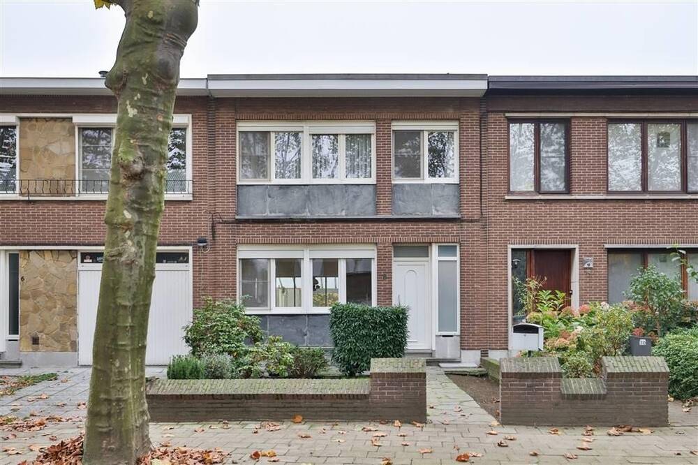 Huis te  koop in Berchem 2600 335000.00€ 3 slaapkamers 108.00m² - Zoekertje 308117