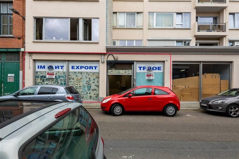 Handelszaak te  koop in Antwerpen 2060 359000.00€  slaapkamers 250.00m² - Zoekertje 307113