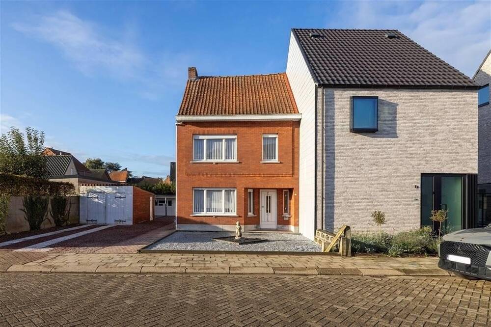 Huis te  koop in Vorselaar 2290 245000.00€ 2 slaapkamers 121.00m² - Zoekertje 308215