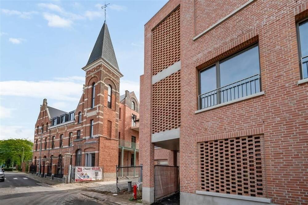 Appartement te  koop in Herentals 2200 390000.00€ 3 slaapkamers 164.56m² - Zoekertje 308145