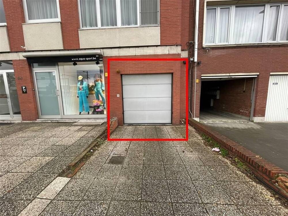 Parking & garage te  koop in Deurne 2100 21500.00€  slaapkamers m² - Zoekertje 306735