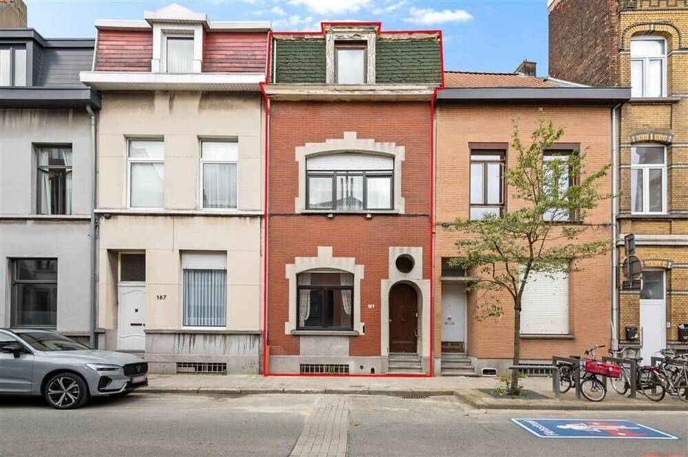 Huis te  koop in Antwerpen 2018 375000.00€ 4 slaapkamers 196.00m² - Zoekertje 307016