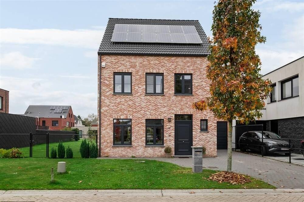 Huis te  koop in Wuustwezel 2990 599000.00€ 3 slaapkamers 189.00m² - Zoekertje 307261