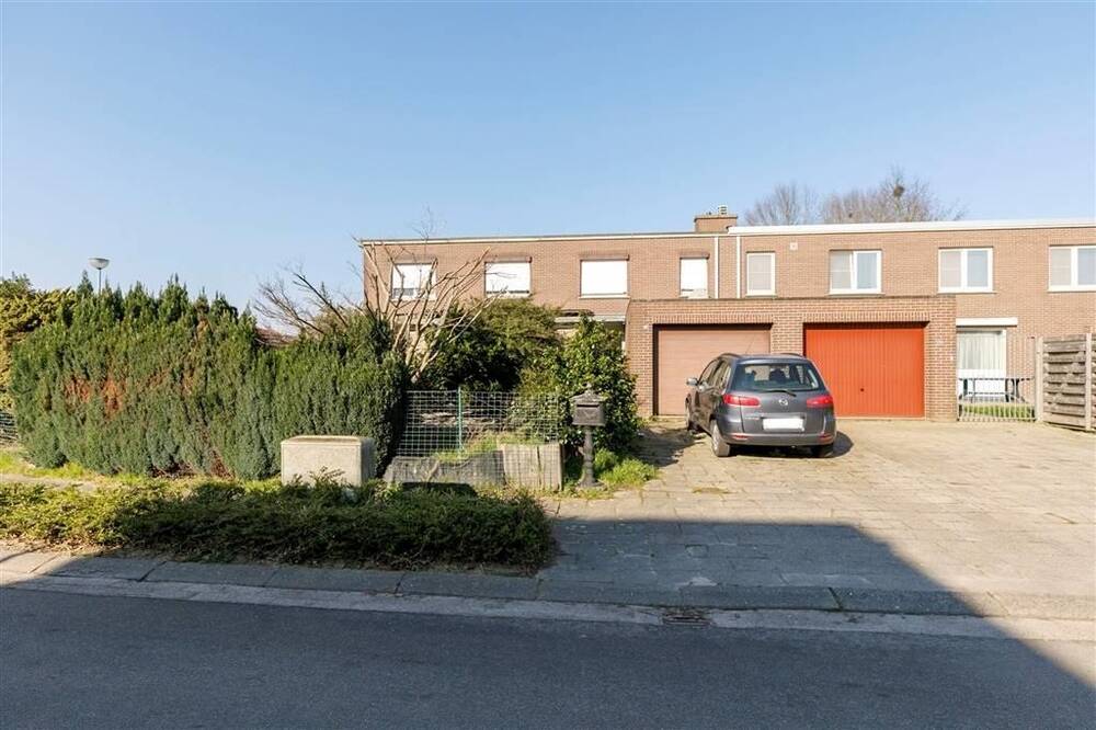 Huis te  koop in Geel 2440 230000.00€ 3 slaapkamers 155.00m² - Zoekertje 307411