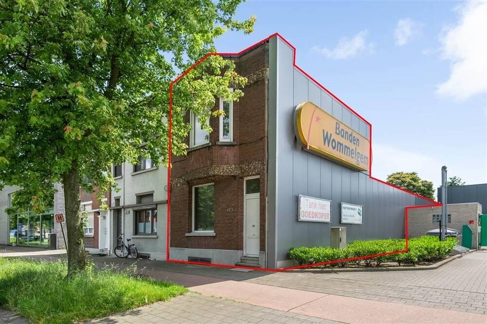 Huis te  koop in Wommelgem 2160 259000.00€ 2 slaapkamers 132.00m² - Zoekertje 307050