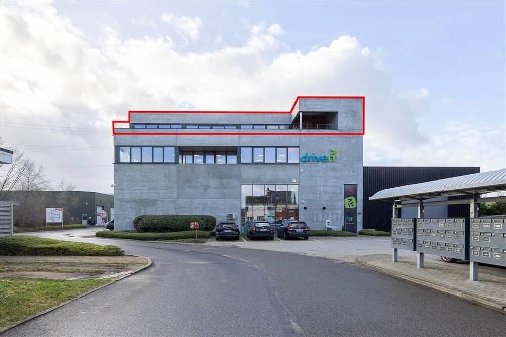 Handelszaak te  koop in Herentals 2200 399000.00€  slaapkamers 322.00m² - Zoekertje 307490