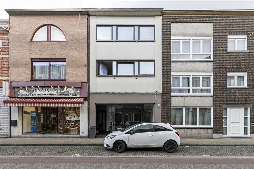 Handelszaak te  koop in Geel 2440 240000.00€  slaapkamers 190.82m² - Zoekertje 307922