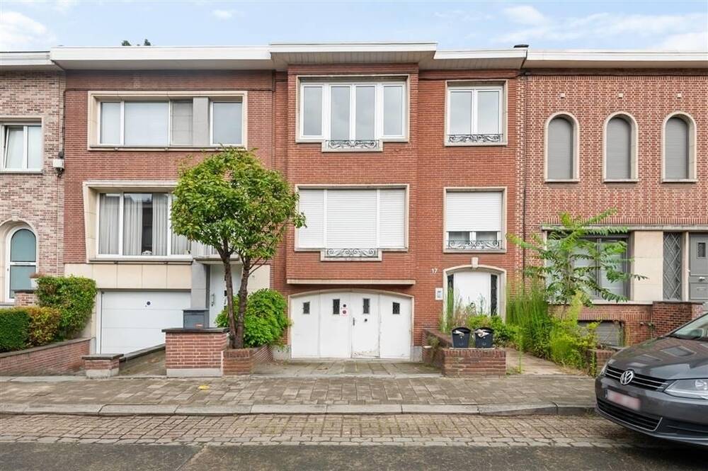 Huis te  koop in Borgerhout 2140 425000.00€ 4 slaapkamers 186.00m² - Zoekertje 306268