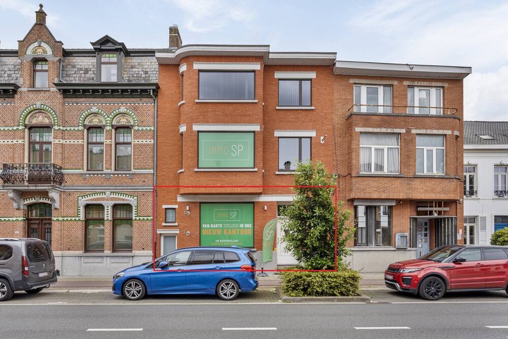 Handelszaak te  huur in Geel 2440 1650.00€  slaapkamers 177.00m² - Zoekertje 307194