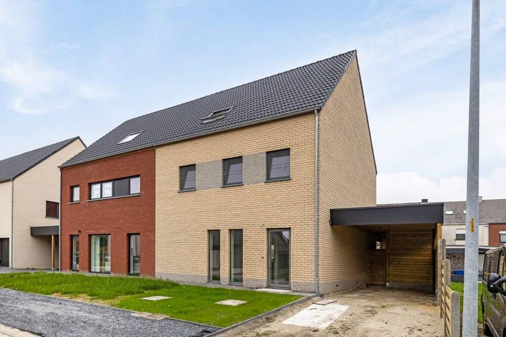 Huis te  koop in Mol 2400 399000.00€ 4 slaapkamers 150.00m² - Zoekertje 308078