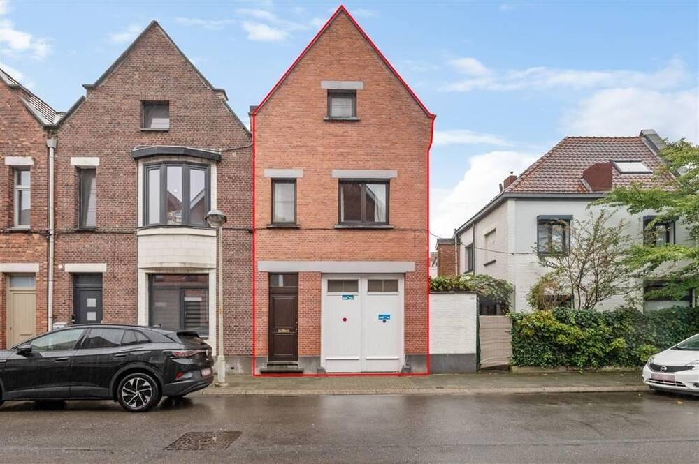 Huis te  koop in Merksem 2170 229000.00€ 2 slaapkamers 98.00m² - Zoekertje 306944