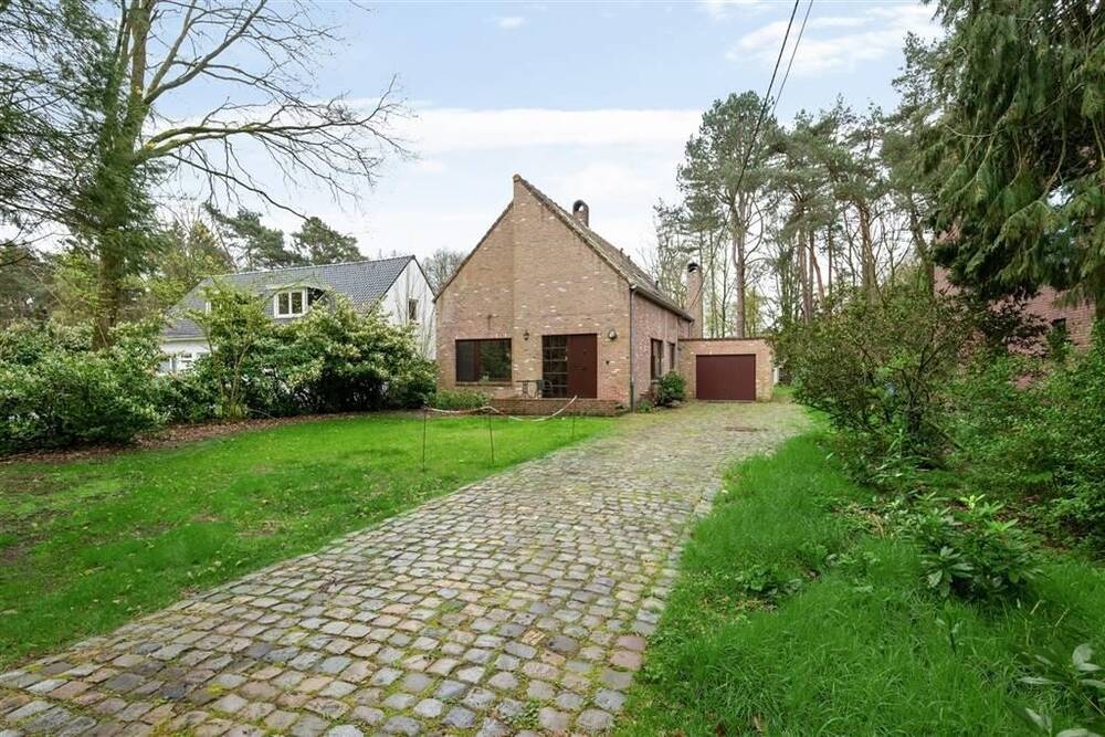 Huis te  koop in Zoersel 2980 430000.00€ 4 slaapkamers 186.00m² - Zoekertje 307298