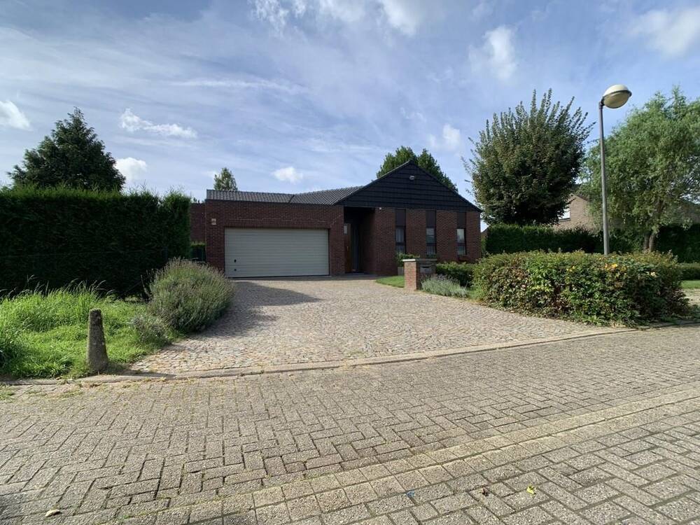 Huis te  koop in Wommelgem 2160 545000.00€ 2 slaapkamers 179.00m² - Zoekertje 308064