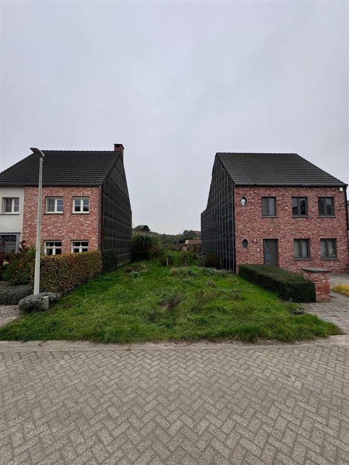 Grond te  koop in Grobbendonk 2280 139000.00€  slaapkamers m² - Zoekertje 306981