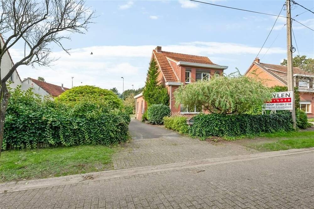 Huis te  koop in Zoersel 2980 375000.00€ 3 slaapkamers 141.00m² - Zoekertje 309202