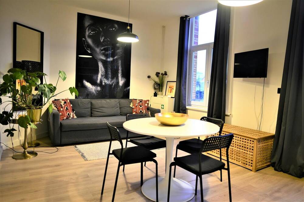 Appartement te  huur in Antwerpen 2000 1825.00€  slaapkamers m² - Zoekertje 308817