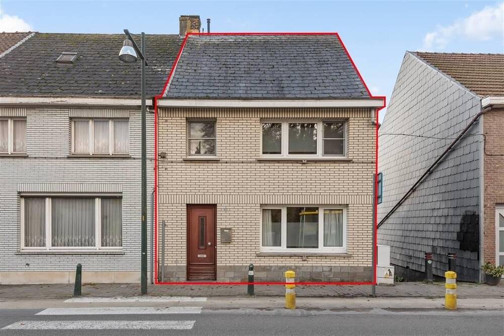 Huis te  koop in Niel 2845 215000.00€ 2 slaapkamers 129.00m² - Zoekertje 309213