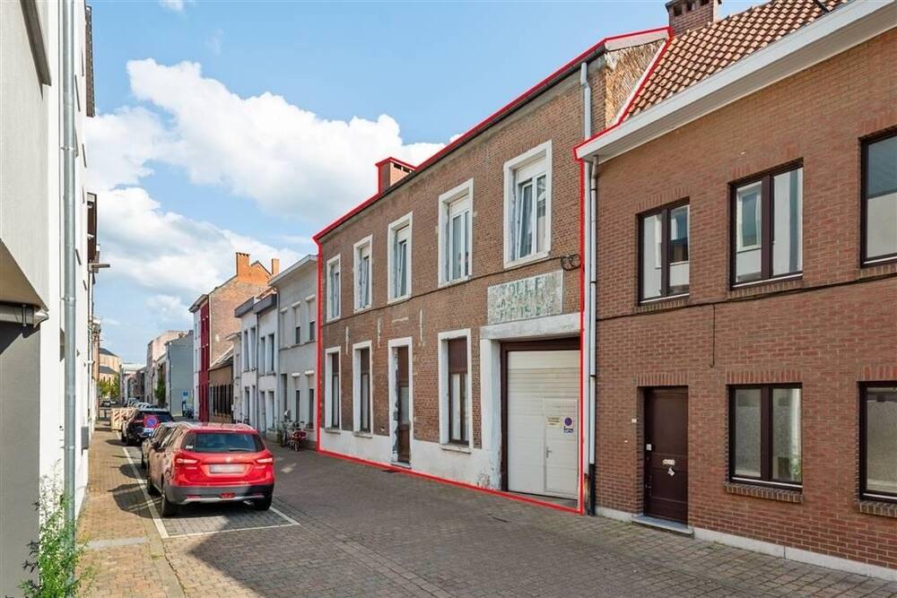 Huis te  koop in Mechelen 2800 795000.00€ 6 slaapkamers 535.00m² - Zoekertje 308942