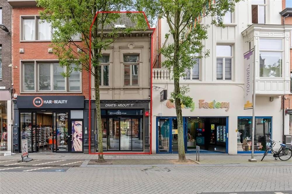 Handelszaak te  koop in Turnhout 2300 475000.00€ 2 slaapkamers 201.00m² - Zoekertje 308472