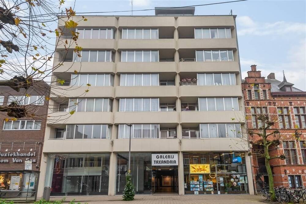 Handelszaak te  koop in Turnhout 2300 285000.00€  slaapkamers 165.00m² - Zoekertje 309750