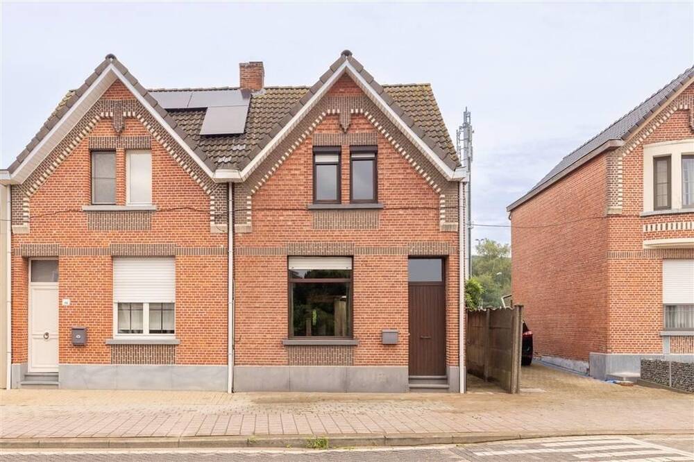 Huis te  koop in Vorselaar 2290 222000.00€ 2 slaapkamers 109.00m² - Zoekertje 309109