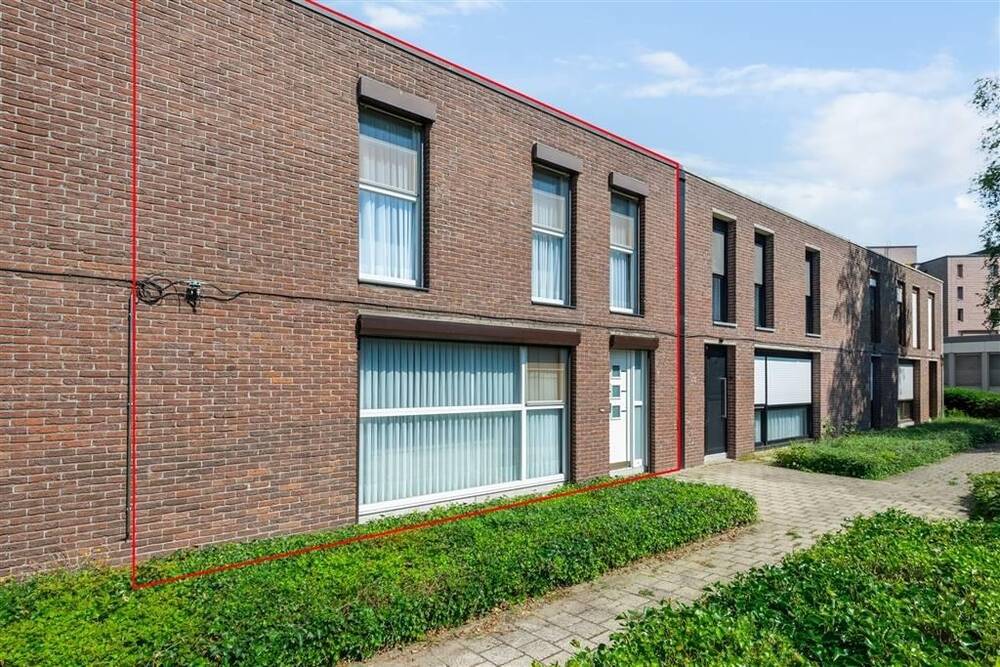 Huis te  koop in Turnhout 2300 249000.00€ 3 slaapkamers 122.00m² - Zoekertje 309508