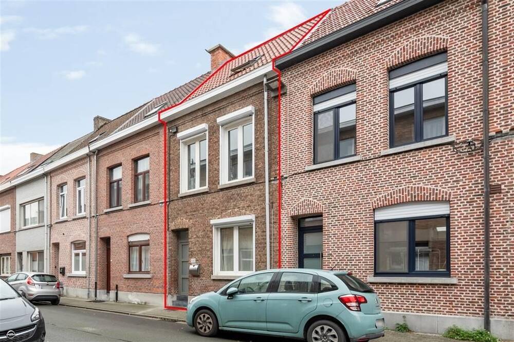 Huis te  koop in Mechelen 2800 349000.00€ 3 slaapkamers 145.00m² - Zoekertje 309677