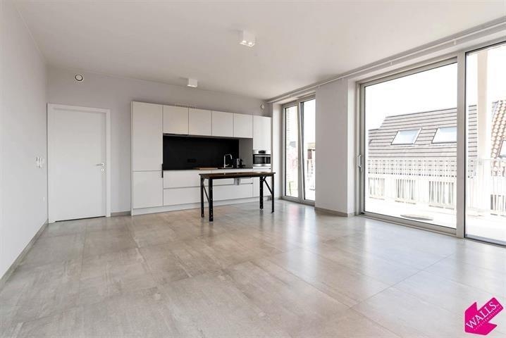 Appartement te  huur in Antwerpen 2000 1050.00€ 2 slaapkamers 100.00m² - Zoekertje 308920