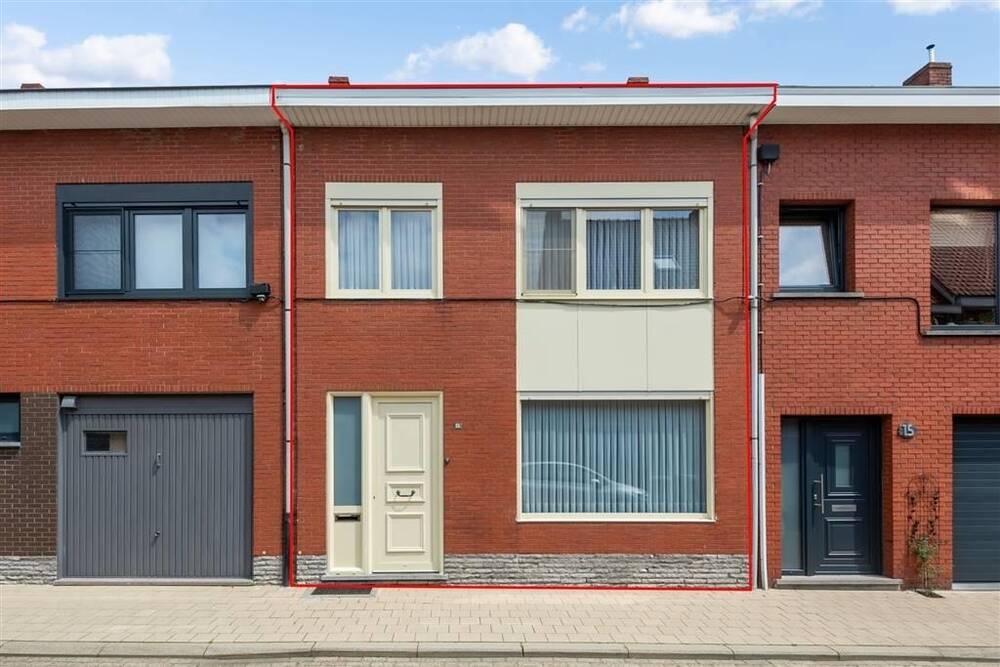 Huis te  koop in Turnhout 2300 209000.00€ 3 slaapkamers 125.00m² - Zoekertje 309585