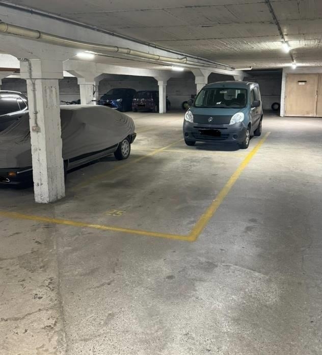 Parking & garage te  koop in Mechelen 2800 24000.00€  slaapkamers m² - Zoekertje 308935