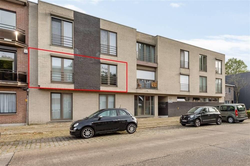 Appartement te  koop in Brasschaat 2930 489000.00€ 2 slaapkamers 140.00m² - Zoekertje 310417