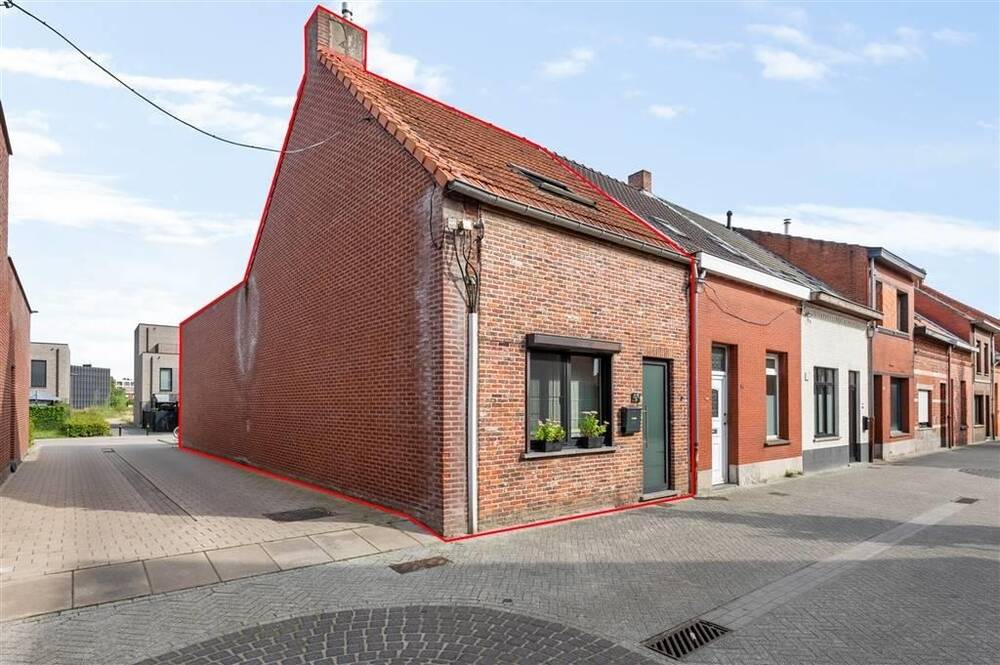 Huis te  koop in Turnhout 2300 229000.00€ 2 slaapkamers 106.00m² - Zoekertje 310238