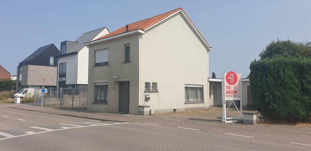 Huis te  koop in Brecht 2960 345000.00€ 3 slaapkamers 332.00m² - Zoekertje 310750