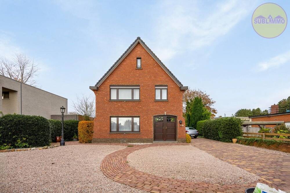 Huis te  koop in Meerhout 2450 349000.00€ 2 slaapkamers 260.00m² - Zoekertje 310741