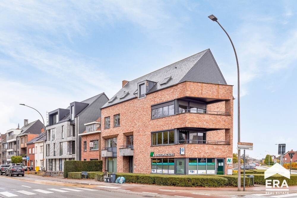 Appartement te  koop in Geel 2440 265000.00€ 2 slaapkamers 102.00m² - Zoekertje 312445