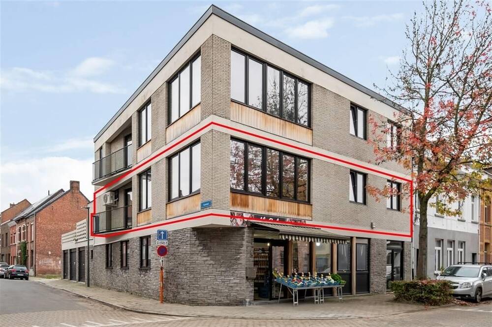 Appartement te  koop in Turnhout 2300 375000.00€ 4 slaapkamers 177.00m² - Zoekertje 311424