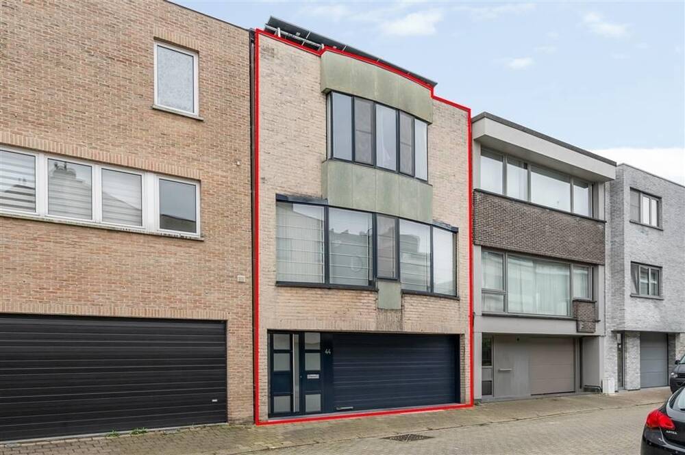 Huis te  koop in Turnhout 2300 429000.00€ 3 slaapkamers 244.00m² - Zoekertje 311426