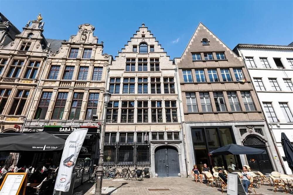 Appartement te  koop in Antwerpen 2000 899000.00€ 3 slaapkamers 145.00m² - Zoekertje 312061