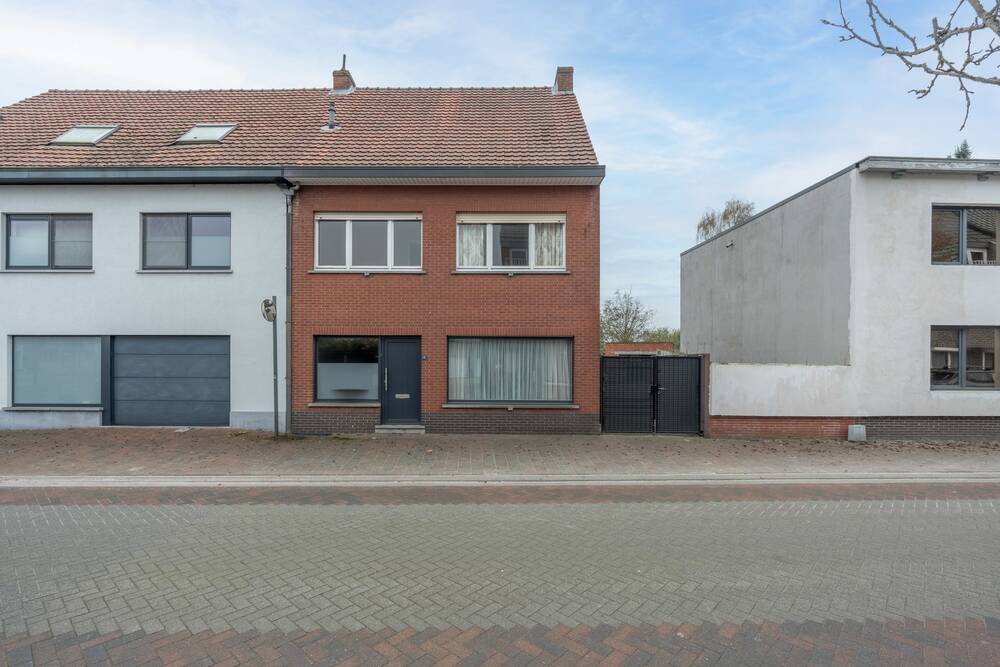 Huis te  in Vosselaar 2350 275000.00€ 3 slaapkamers 190.00m² - Zoekertje 312329