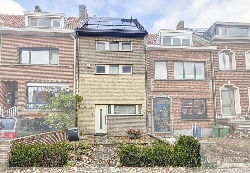 Huis te  koop in Merksem 2170 499500.00€ 4 slaapkamers 185.00m² - Zoekertje 313449