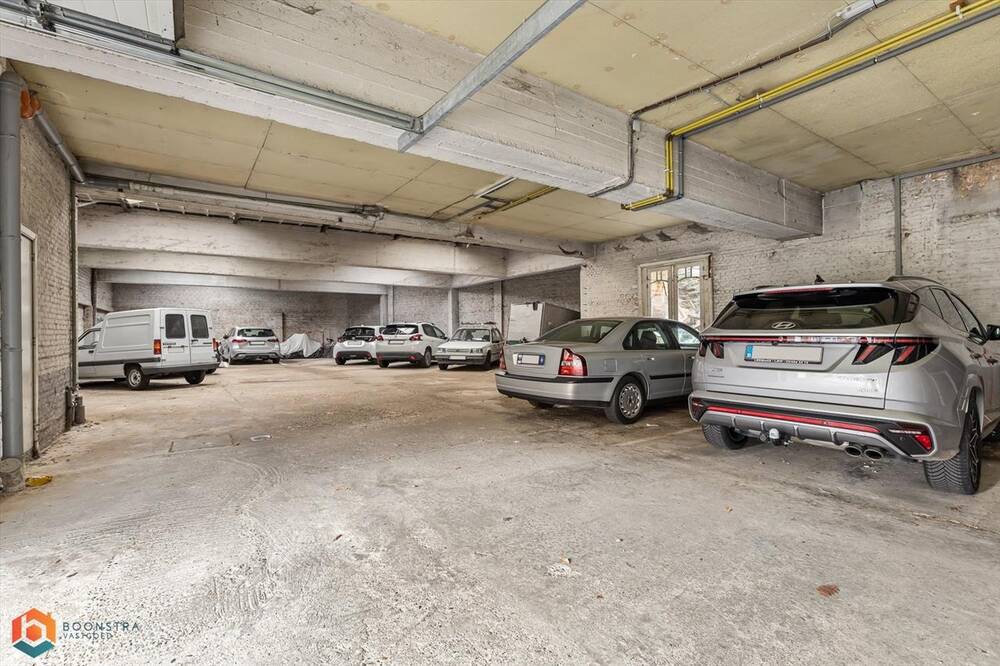 Parking & garage te  koop in Lier 2500 25000.00€  slaapkamers m² - Zoekertje 313061